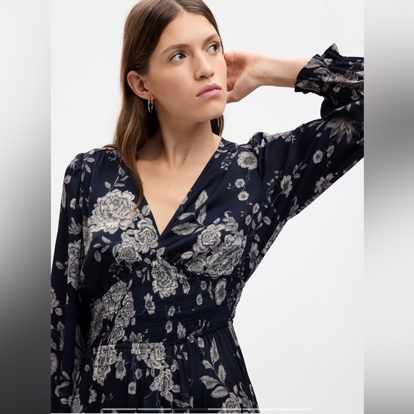 NWT Gap Floral Navy Maci Dress, size L TALL - Picture 2 of 4